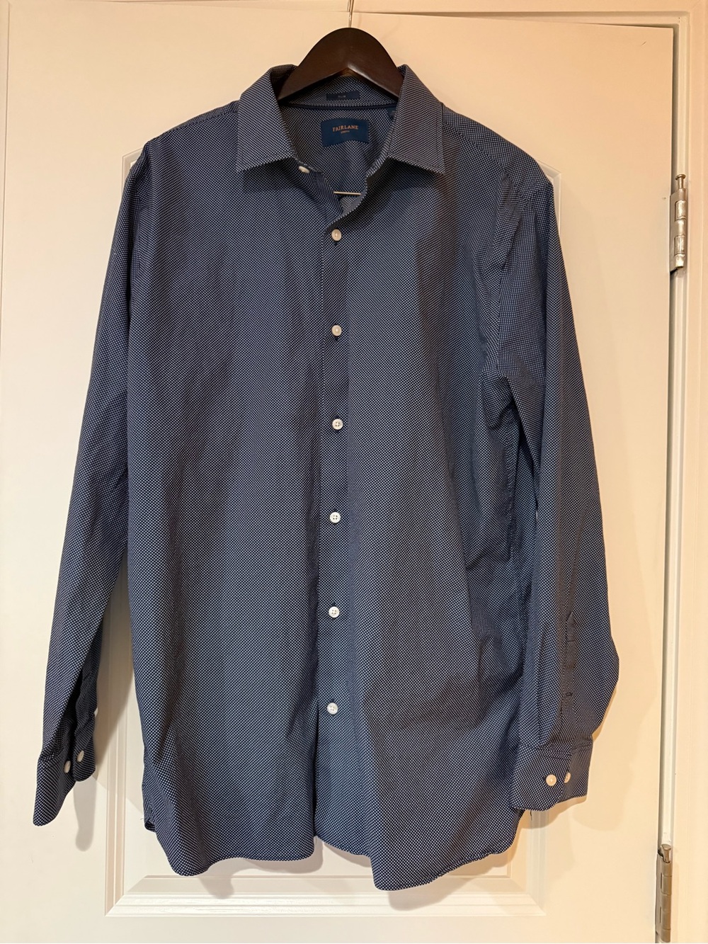 Fairlane Men's Long-Sleeve Button-Up Shirt in Navy Blue Micro Polka Dot XL Slim